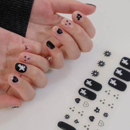 nownownail设计款·黑白兔子uv凝胶美甲贴防水持久照灯变硬