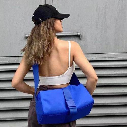 健身吐司包牛津布新款女包运动休闲瑜伽旅行大容量斜挎时尚彩色包