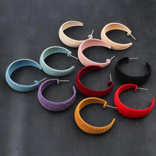 秋冬耳环女 港风气质丝绒耳饰植绒耳钉 复古夸张绒面大耳圈潮耳夹