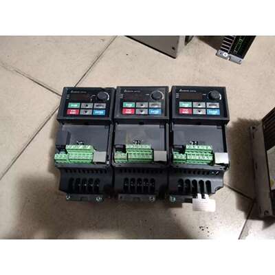 议价台达VFD004EL43A，3800.4kw一起3台，实物