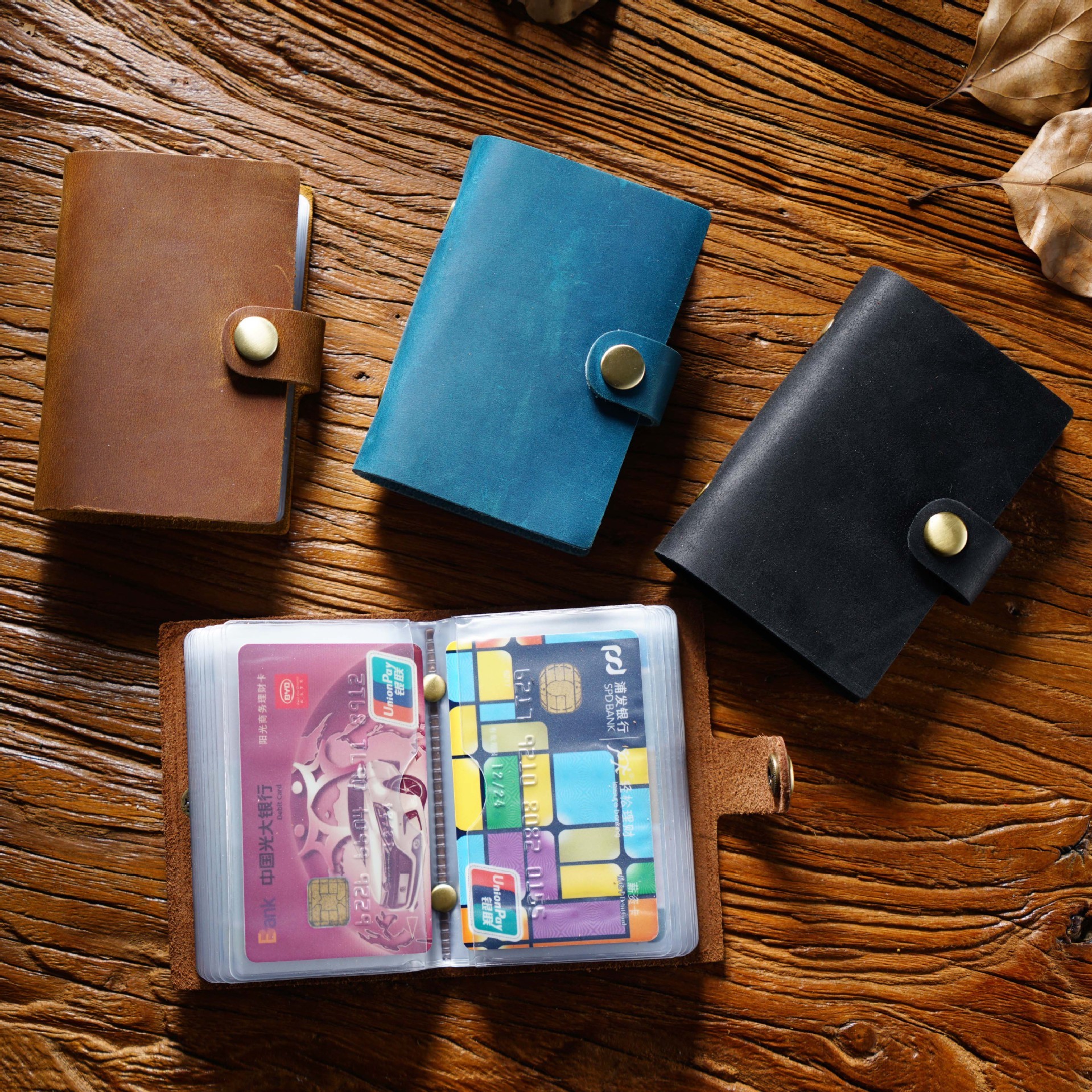 日本进口真皮卡包女士多卡位名片夹牛皮小卡夹男式卡片包信用卡套