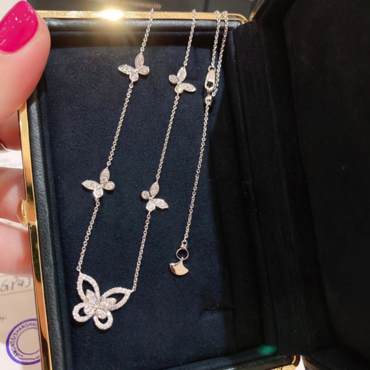 CF纯银幻影五重奏蝴蝶项链