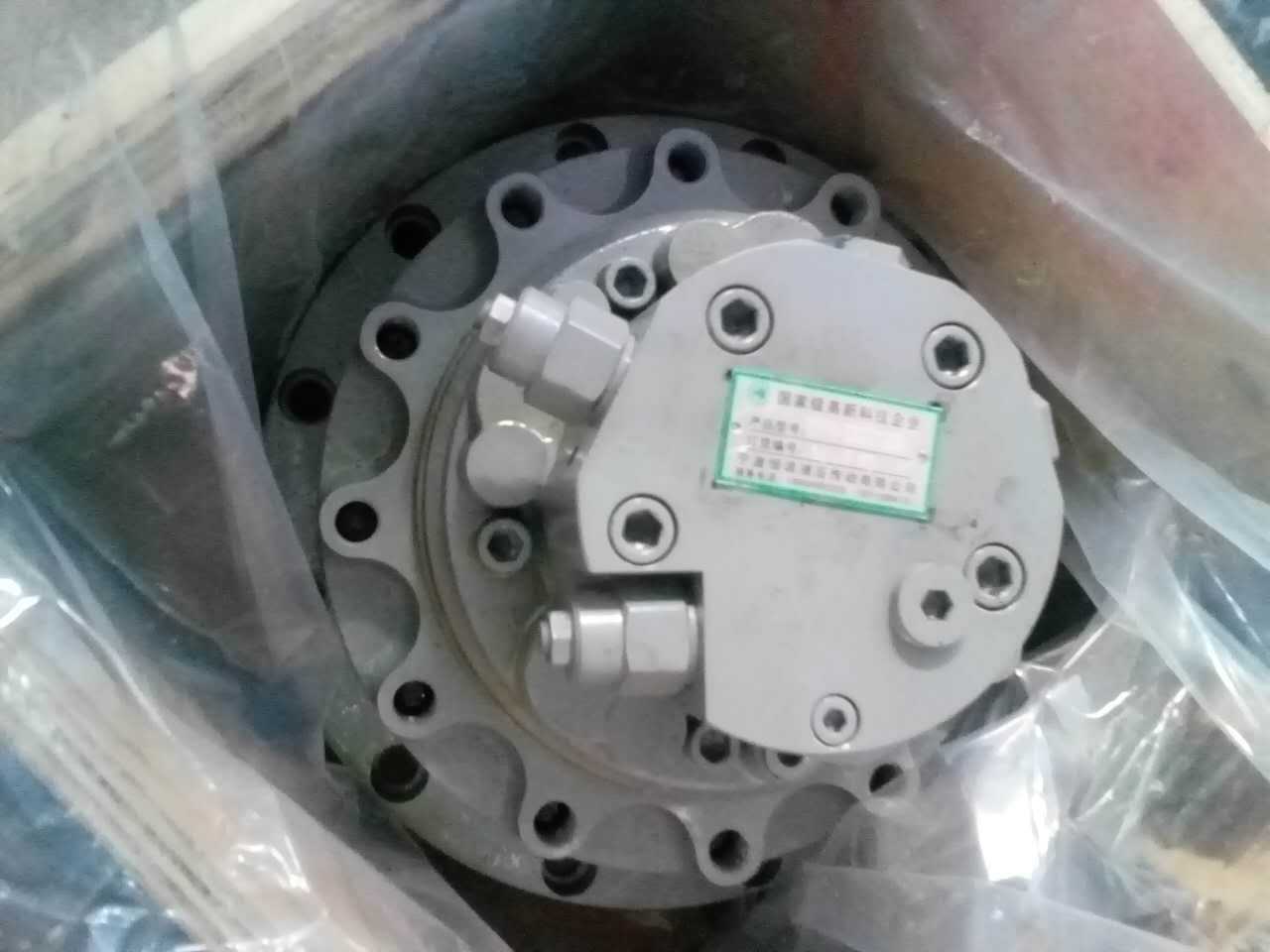 钻机履带行走减速机IKY2.5