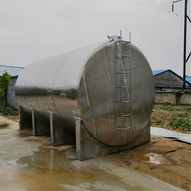 不锈钢储罐源头厂家卧式10T面粉厂小麦储存粮仓斜锥304材质储水罐