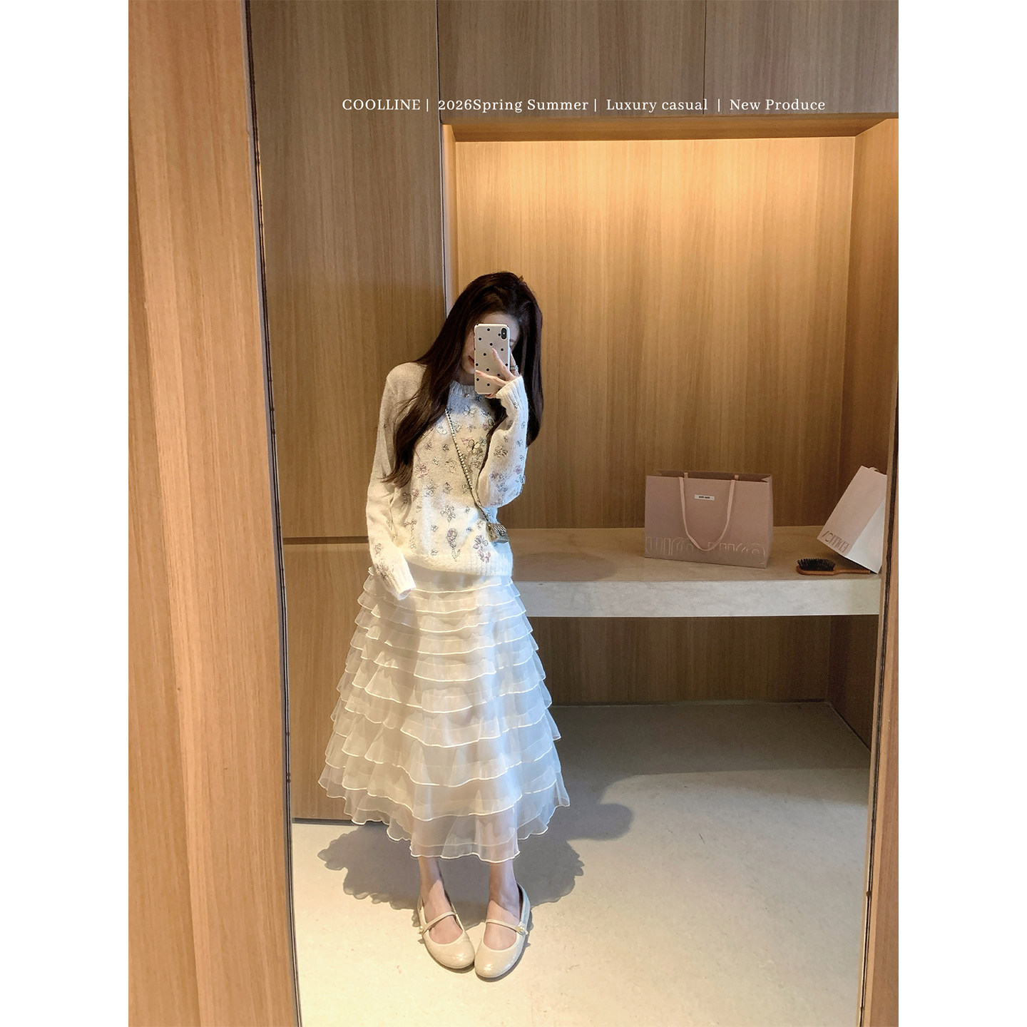 COOLLINE林子熙 落蝶情书 D家千金感重工立体刺绣上衣/白色飘飘裙