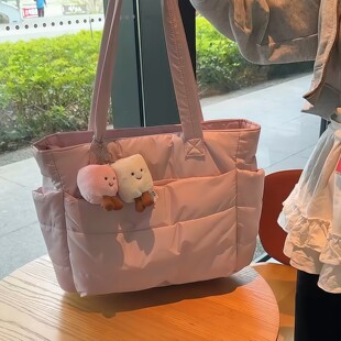 人见人爱！粉色托特简约大容量通勤手提包轻便尼龙布大学生单肩包