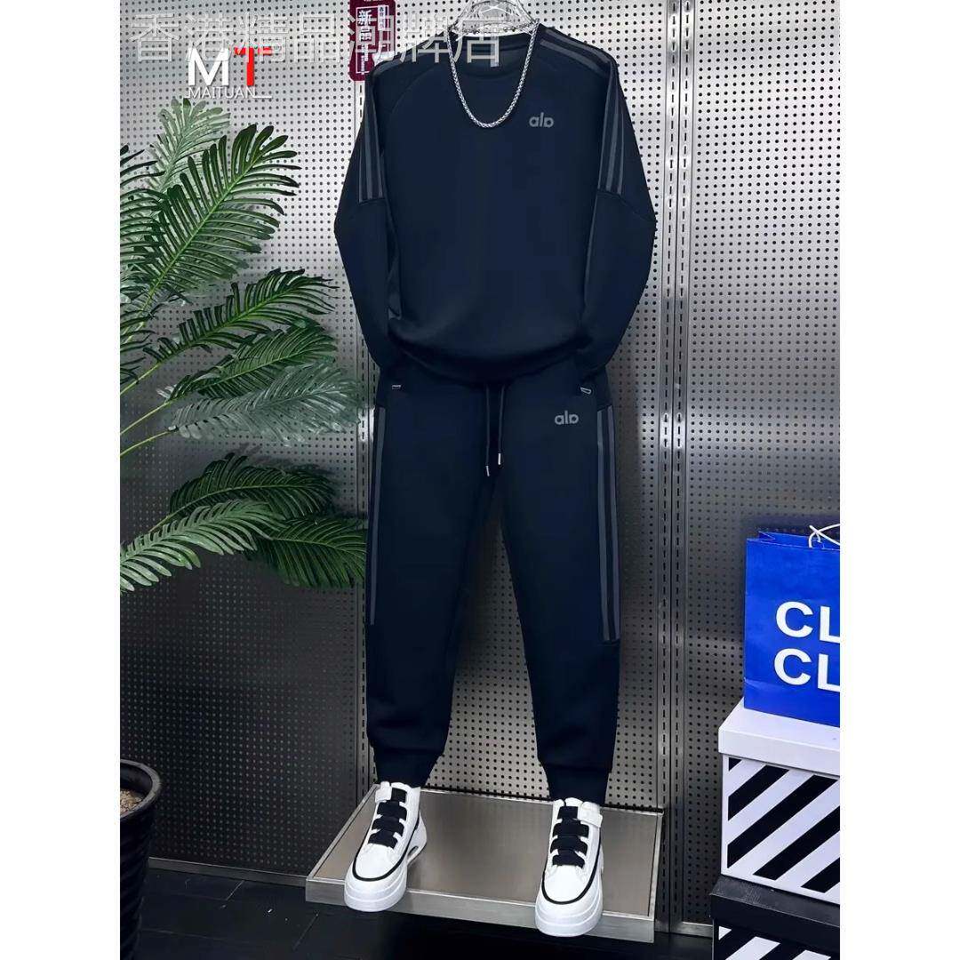 高端休闲运动套装男士2025新款秋冬季圆领卫衣卫裤男装穿搭一整套