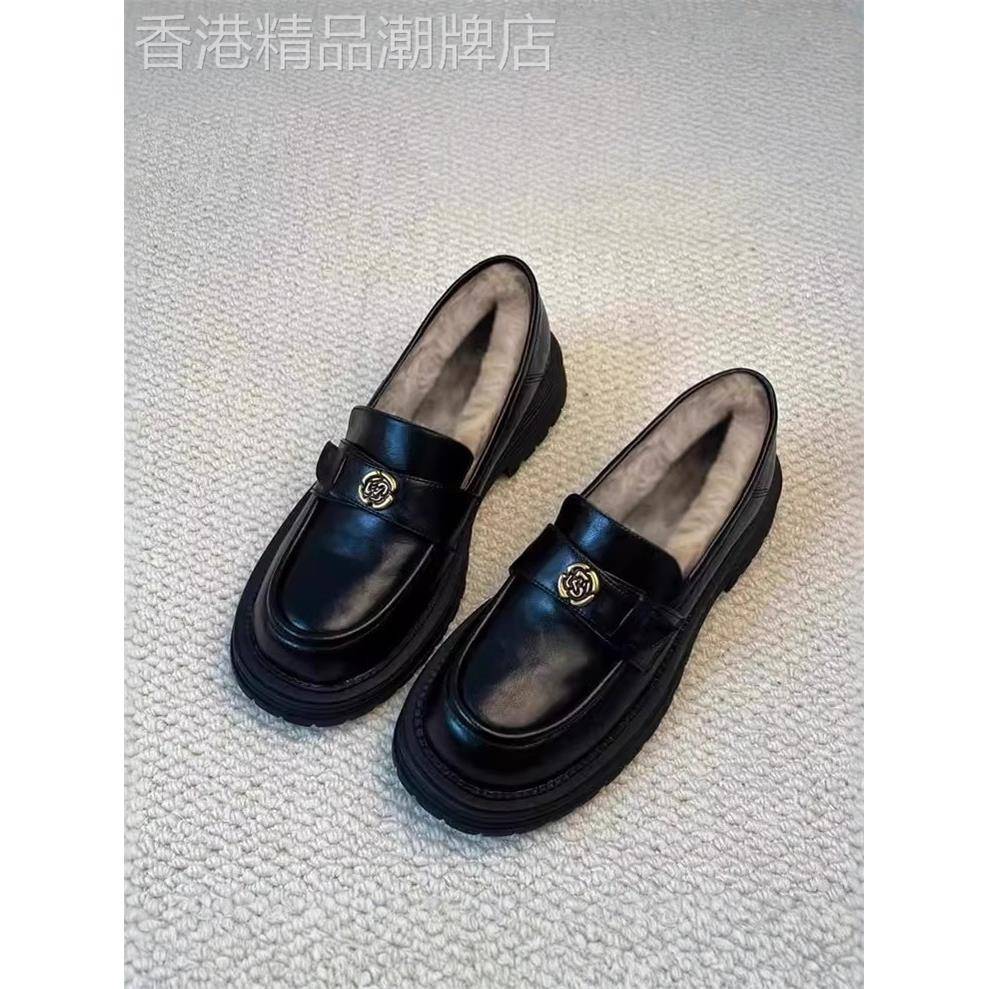 香港真皮舒适通勤加绒小皮鞋秋冬新款时尚百搭保暖增高粗跟乐福鞋