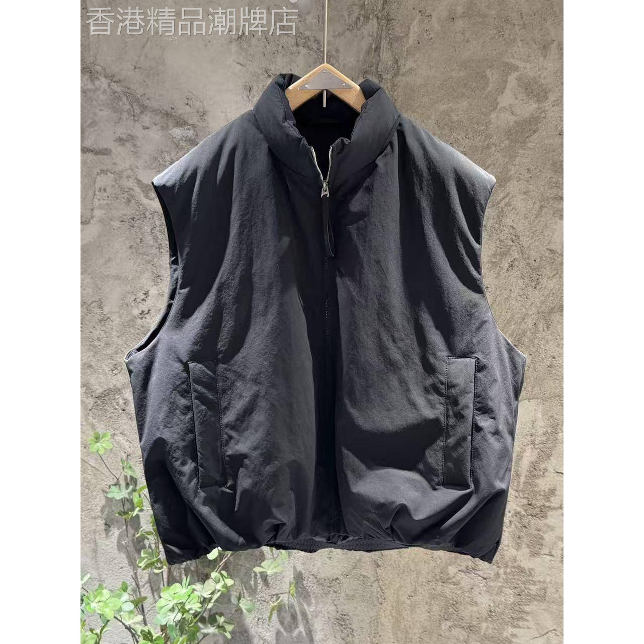 代购新款纯色立领羽绒马甲男士冬季设计感白鸭绒保暖坎肩外套