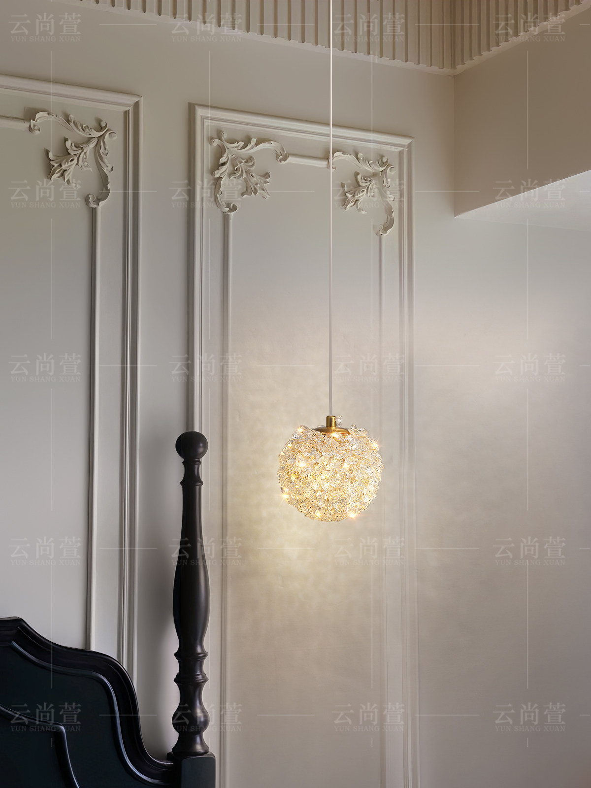 法式轻奢卧室床头吊灯现代创意个性水晶球餐厅灯温馨浪漫吧台灯具