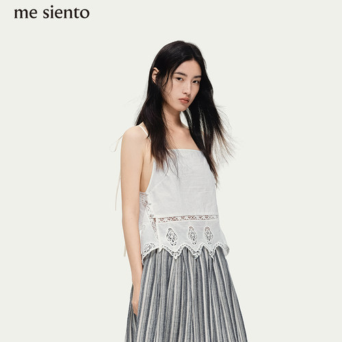 me siento 26SS 镂空蕾丝拼接吊带