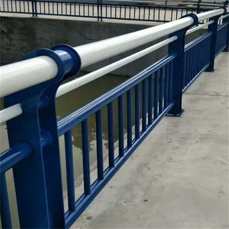 昌禄生产加厚加粗隔离不锈钢桥梁护栏公园高速公路防护栏定制