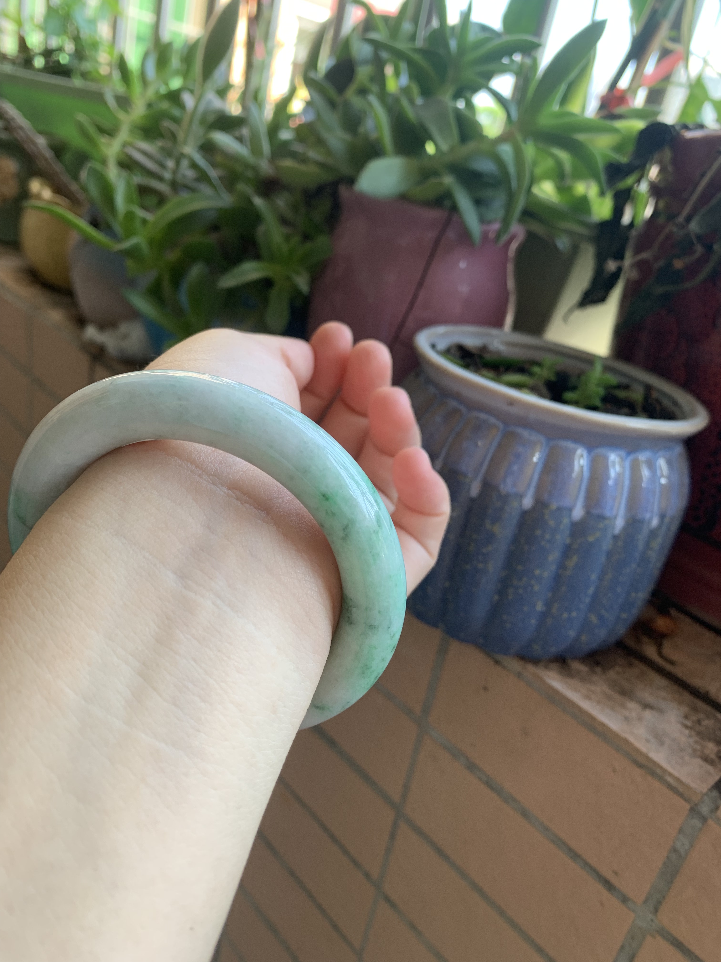 56-12胖圆缅甸纯天然A货翡翠飘绿阳绿复古圆条玉镯证书461保真