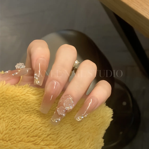 曼辞穿戴美甲山茶花开钻亮假指甲