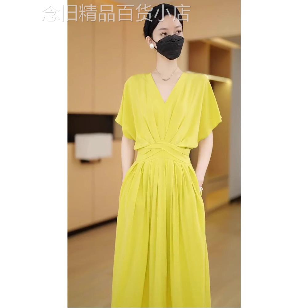 欧洲站设计感小众气质小香风裙子减龄收腰显瘦中长款黄色连衣裙女