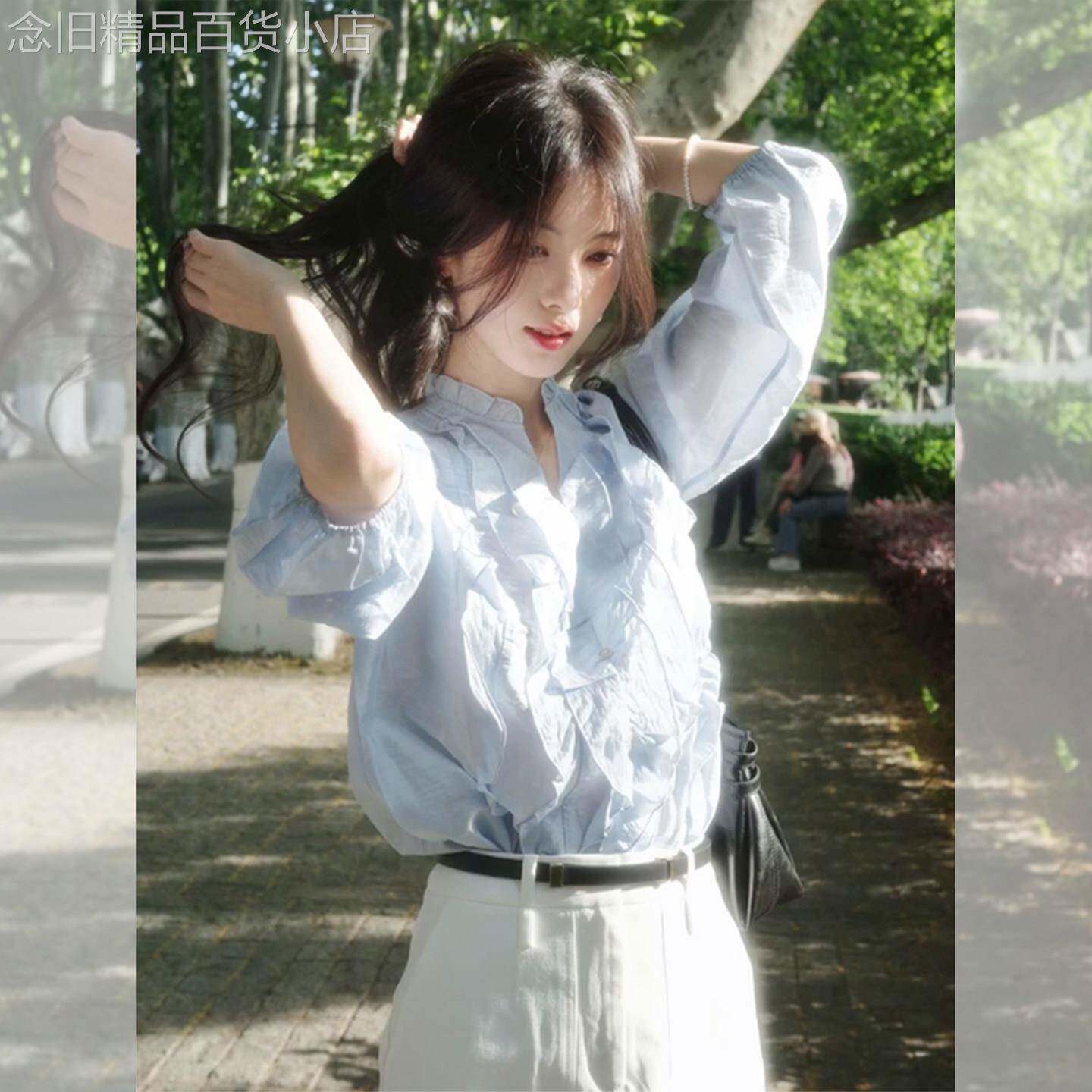 法式蓝色v领衬衫女款夏装2026新款轻奢高级感洋气减龄泡泡袖上衣