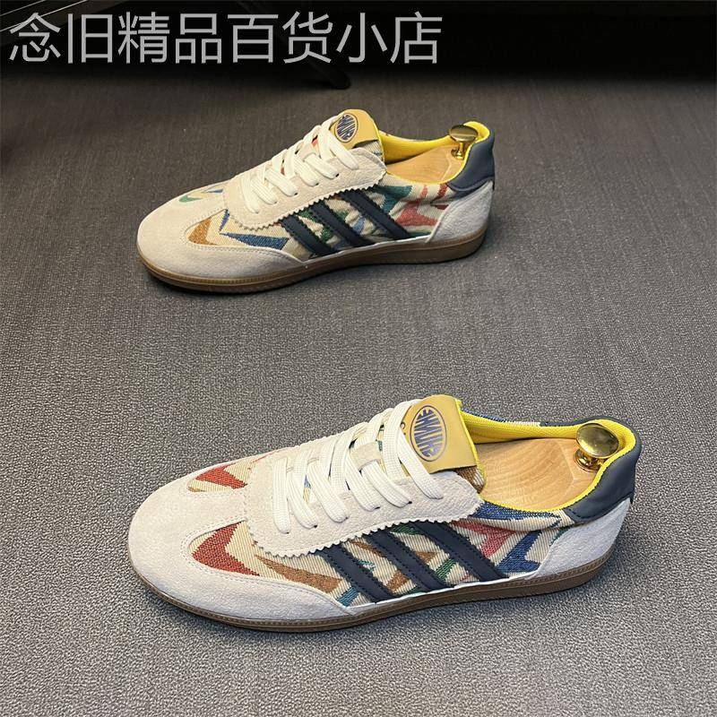 男鞋2025春款潮流百搭软底防滑网红小白鞋精神小伙休闲运动滑板鞋