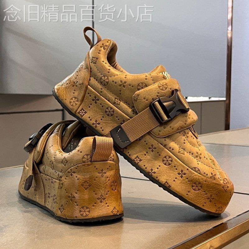 『充满高级感』力荐！给足您气质！轻便复古百搭印花套脚休闲板鞋