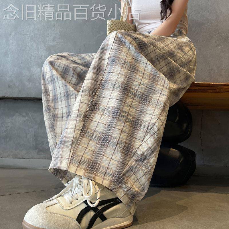 复古格子弯刀阔腿裤女2026年夏季新款高腰显瘦宽松九分休闲气球裤
