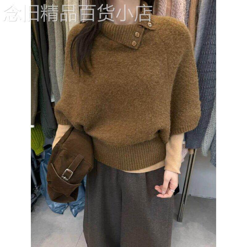 翻领斗篷针织毛衣女秋冬2026新款韩系不规则设计宽松保暖套头上衣