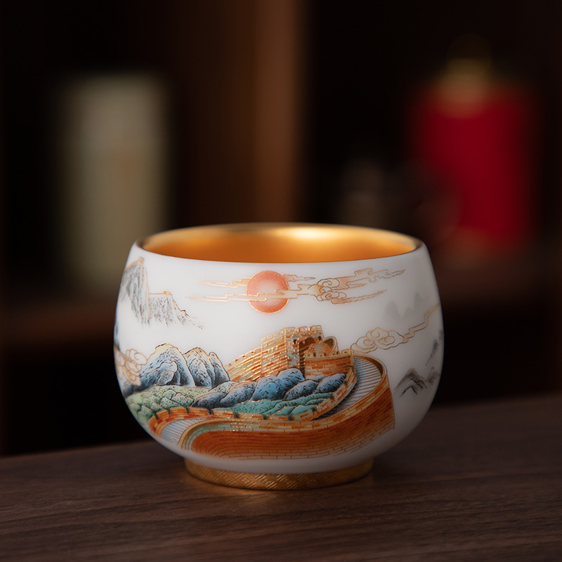 德化陶瓷鎏金烤花茶杯