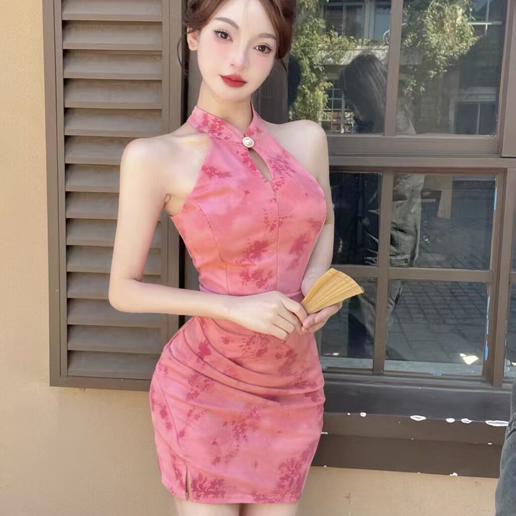 复古新中式挂脖短款改良旗袍