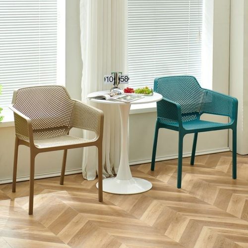 北欧家用塑料椅子加厚简约扶手靠背椅户外靠背洽谈休闲餐厅餐椅