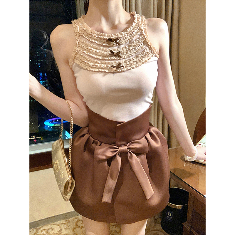 甜梨呆呆 Doll感甜妹 夏季多层蕾丝花边针织背心+高腰锻面半身裙