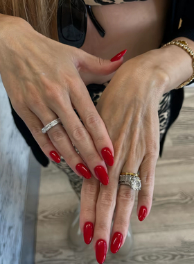 2025新款纯色海莉穿戴甲手工中长款红色美甲绝美高级杏仁指甲