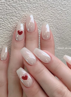 高级简约白色爱心海莉纯手工穿戴甲气质显白梯形美甲中长款甲片