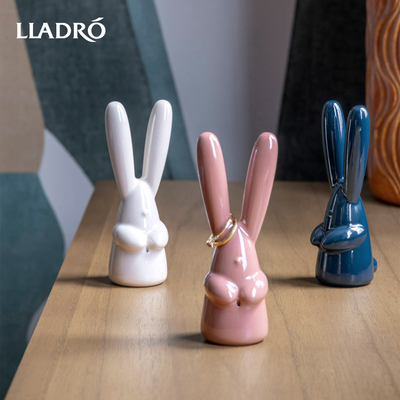 LLADRO雅致 兔子瓷偶 陶瓷欧式家居送礼摆件情人节礼物装饰品