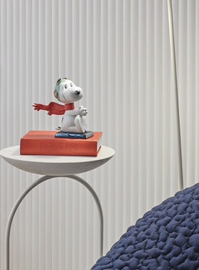 Lladro雅致飞行员史努比礼物