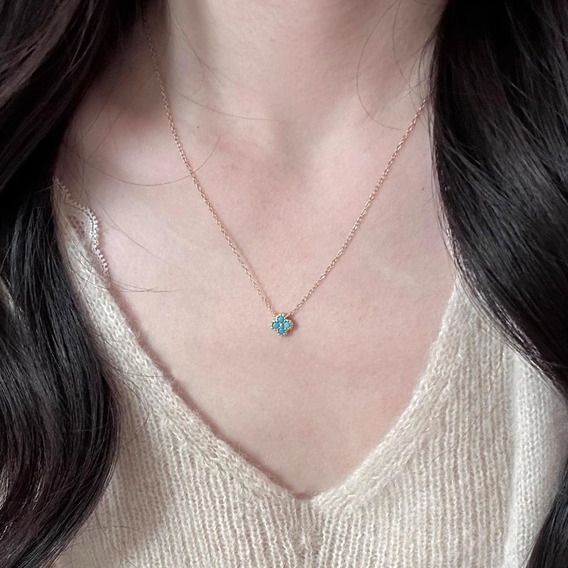 S925纯银绿松石四叶草项链高级感轻奢小众精致2025新款锁骨链颈链