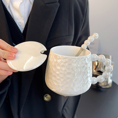 陶瓷杯设计感女士带盖勺子马克杯