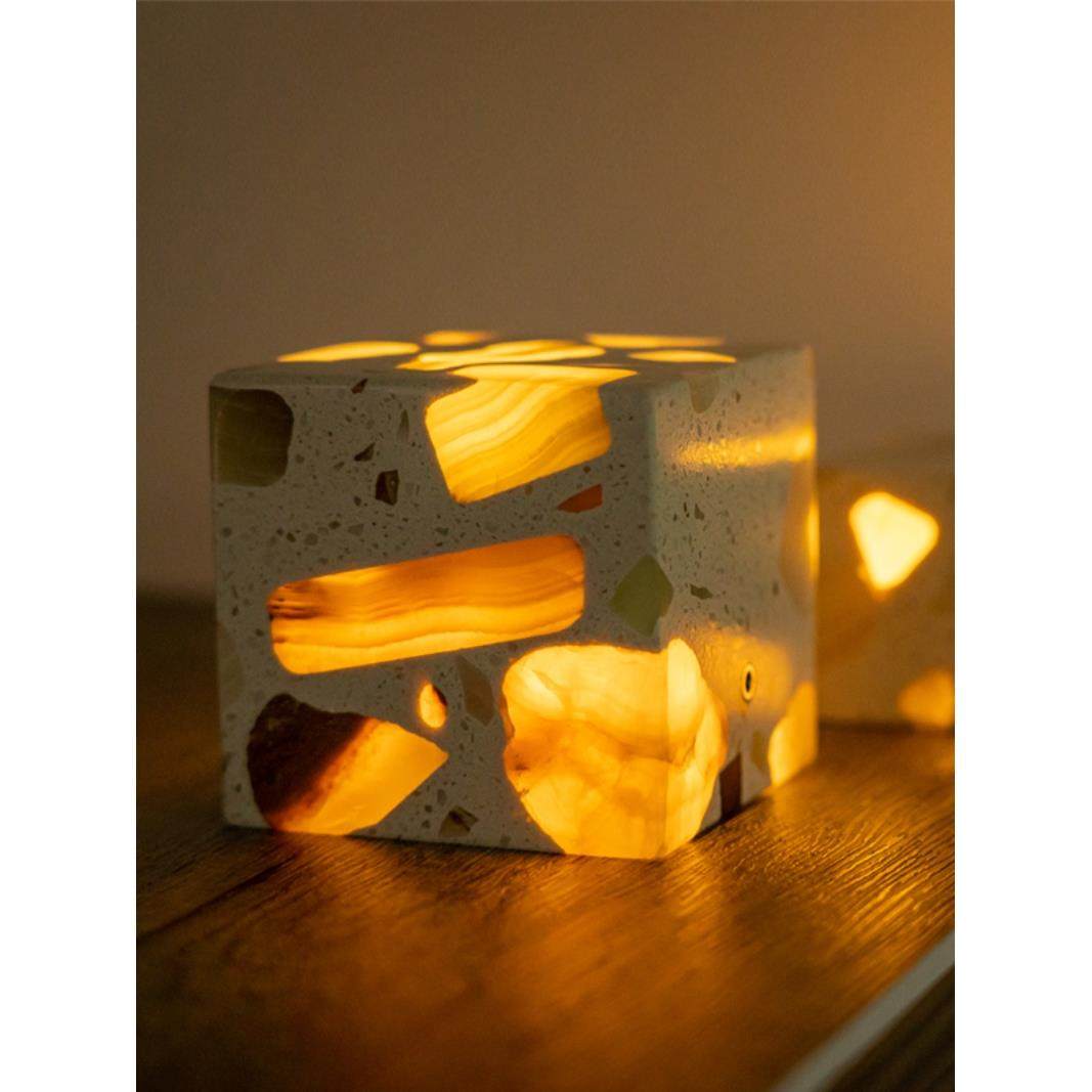 “星光闪耀”整体夜灯睡眠灯创意风格生日礼物，高价值氛围