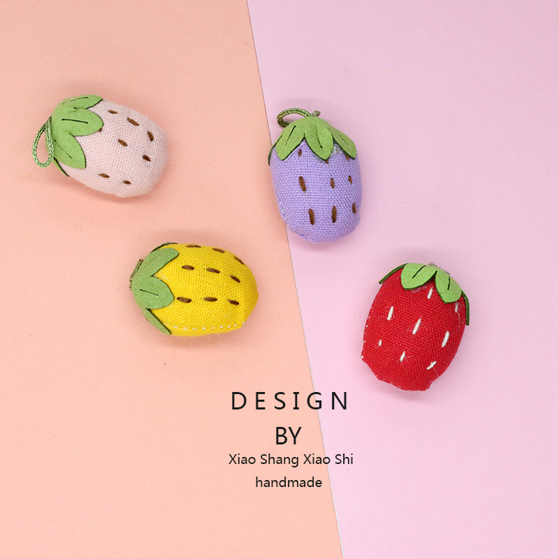 手工缝制布艺充棉水果草莓挂件DIY胸针手机壳包装饰服装辅料配件,饰品/流行首饰/时尚饰品新,其他DIY饰品配件,淘宝优惠券,粉丝福利购,淘宝优惠卷