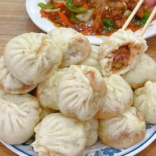 纯牛肉包子羊肉包子5个装 沈阳清真老式 发面灌汤包一兜肉代购