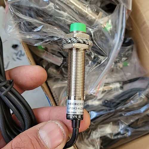 议价OTEVN欧特 LJ12A3-4-Z/BX 电感式接近开关可维修
