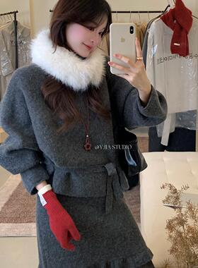 AXY.JIA伊嘉秋冬时髦蝙蝠袖毛衣+高腰半身裙套装1283(配可拆卸毛