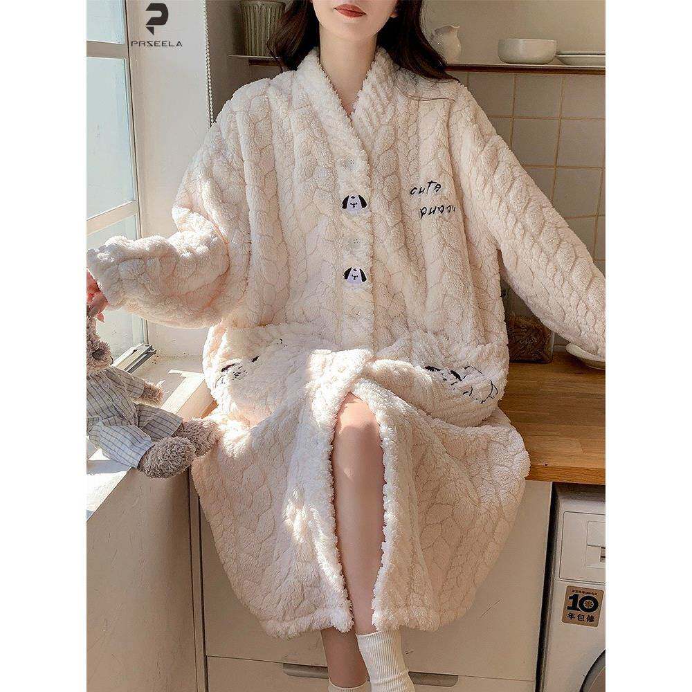 秋冬季珊瑚绒加厚睡袍女款加绒法兰绒浴袍睡衣裙宽松大码家居服潮