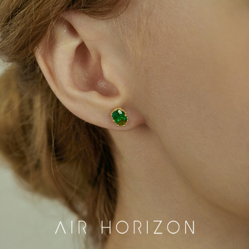 AIR-HORIZON10K金祖母绿女耳钉
