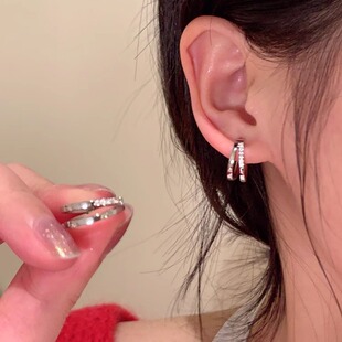三三九超闪满钻素圈耳圈耳环女韩系小众设计感双层钛钢耳扣耳钉
