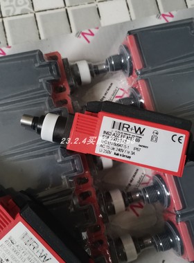 全新Monitran MTN/1185M-100振动传感器 MTN/M1100ISCM8-50传感器