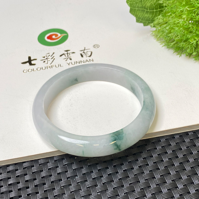 七彩云南缅甸A货天然翡翠冰种飘花翡翠手镯一物一证支持复检,珠宝/钻石/翡翠,手镯,淘宝优惠券,粉丝福利购,淘宝优惠卷