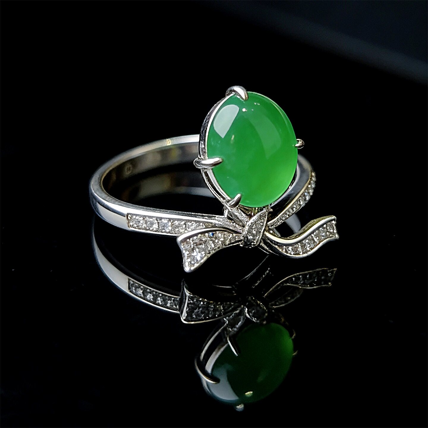 七彩云南缅甸A货天然翡翠18K金镶嵌冰种正阳绿翡翠糖果戒指戒圈