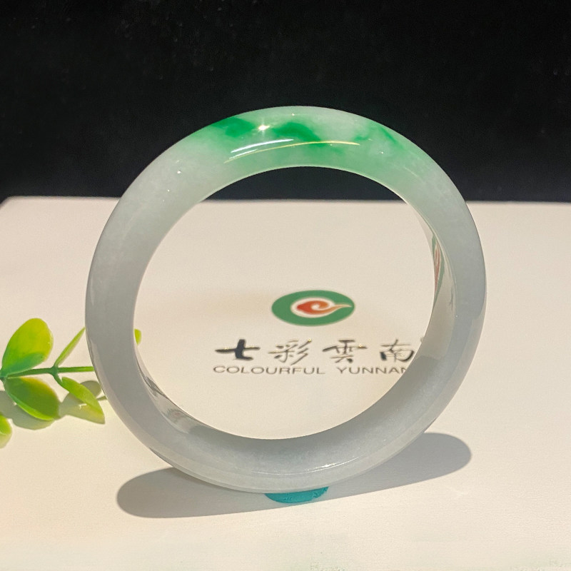 七彩云南缅甸A货天然翡翠带证书白底青翡翠手镯一物一证支持复检