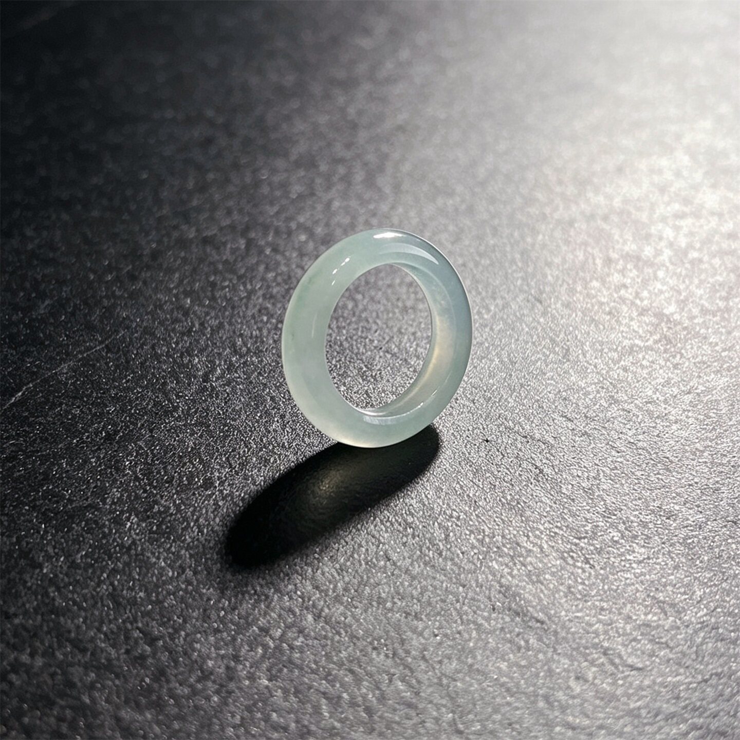 七彩云南缅甸A货天然翡翠冰种白冰白月光翡翠戒指戒圈