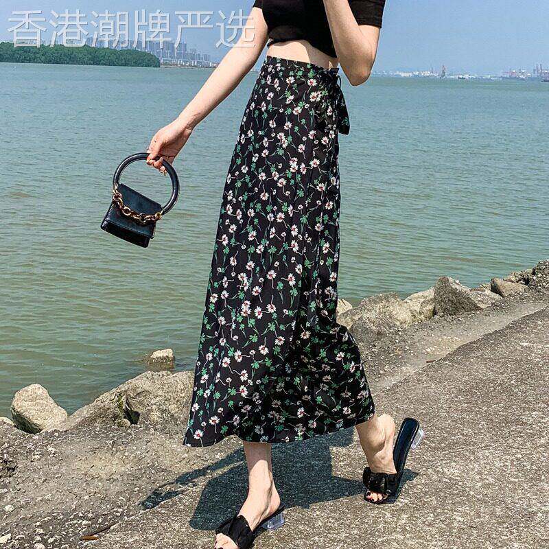 一片式碎花雪纺半身裙女夏季2026新款中长款高腰显瘦a字包臀裙子