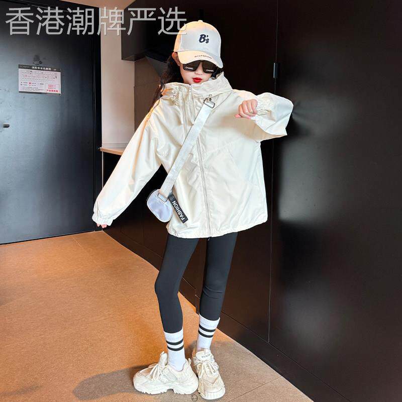 法国BADNUT女童冲锋衣外套春秋款2026新款大童儿童防晒连帽夹克