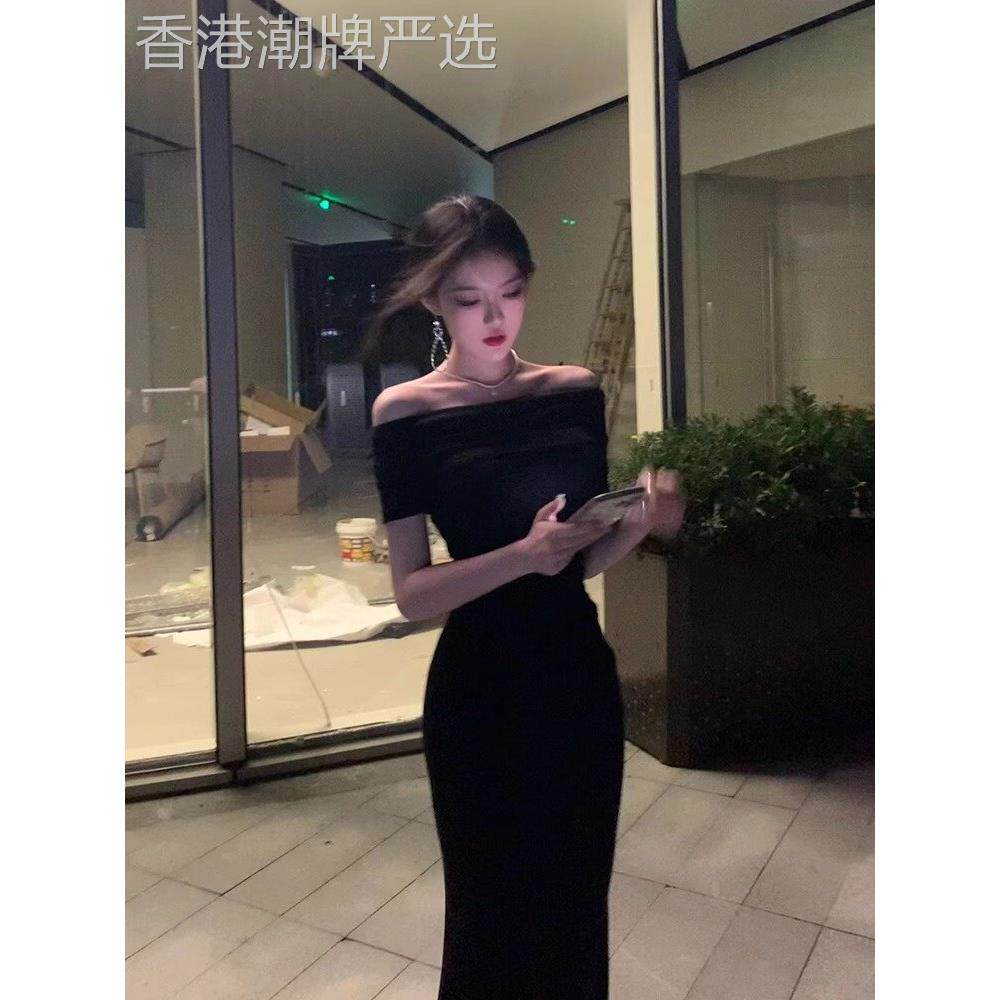 黑色一字肩洋装女初夏穿搭御姐高级感收腰中长裙法式短袖包臀裙
